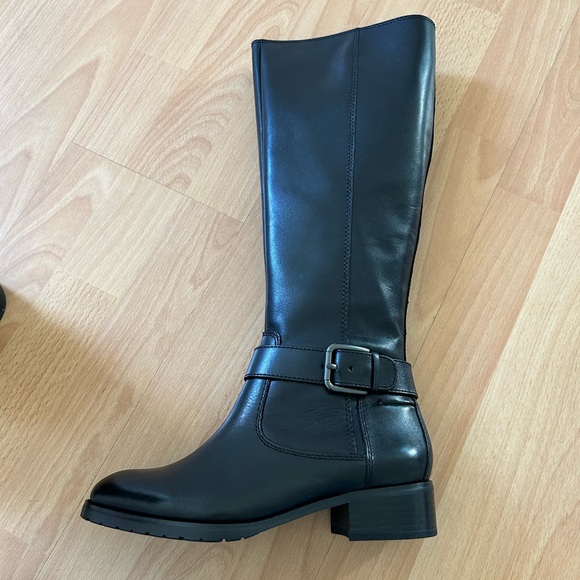 Donald J Pliner Black Waxy Calf Knee High Boot Size 6 New - Picture 4 of 5